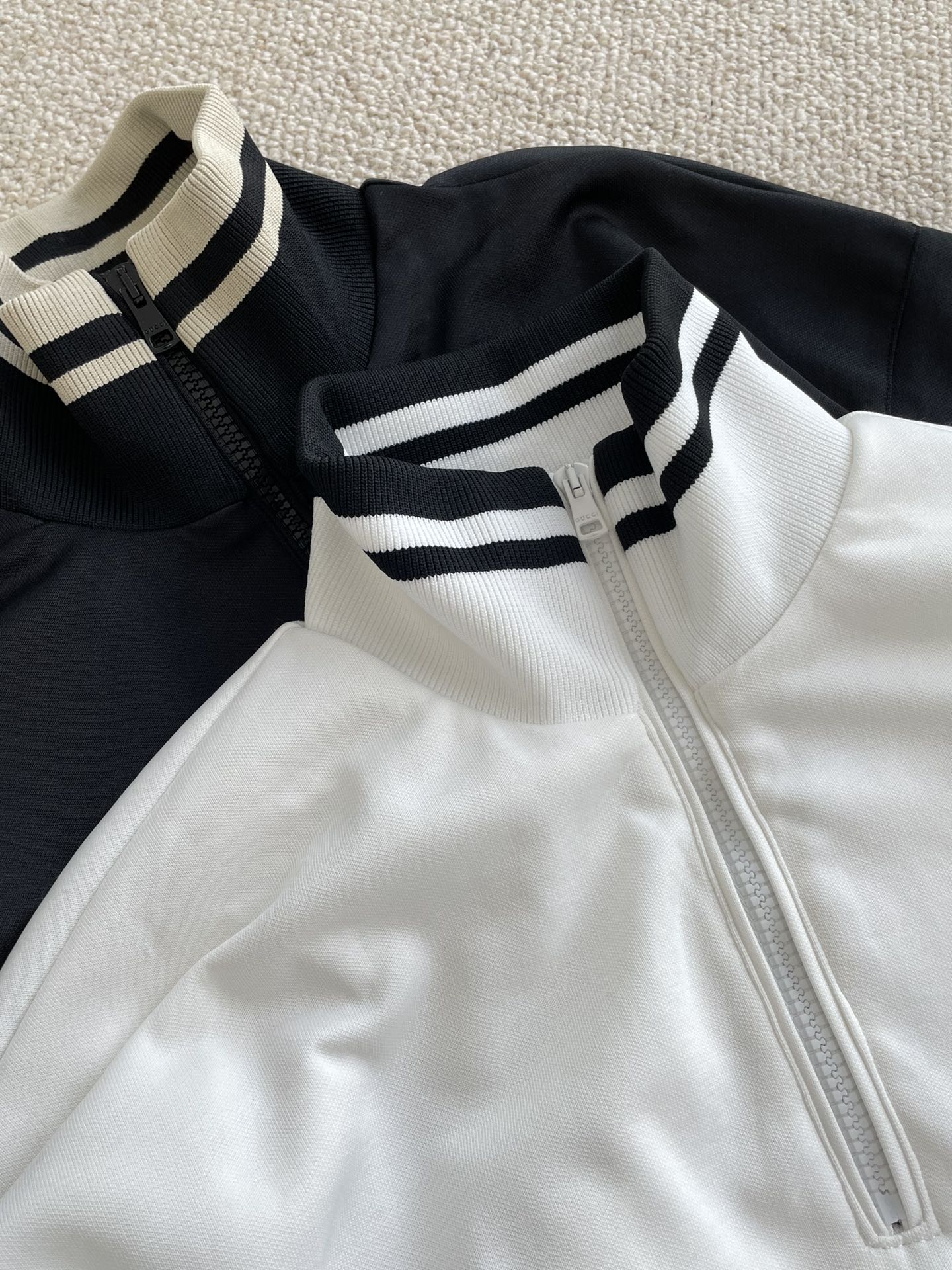 Gucci Mens Luxury Designer Custom Track suit sets for men,Luxury branded Tracksuits for Men,mens clothing sets luxury
