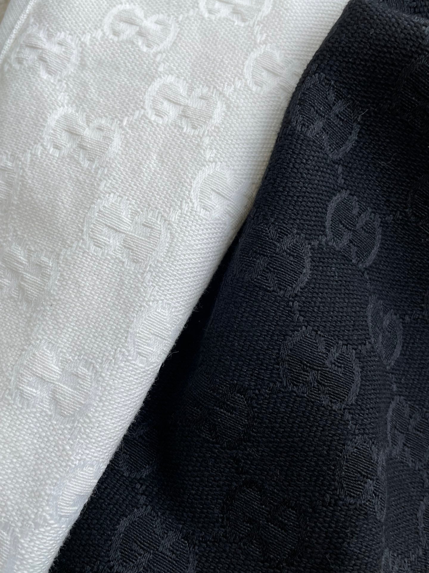 Gucci Mens Luxury Designer Custom Track suit sets for men,Luxury branded Tracksuits for Men,mens clothing sets luxury