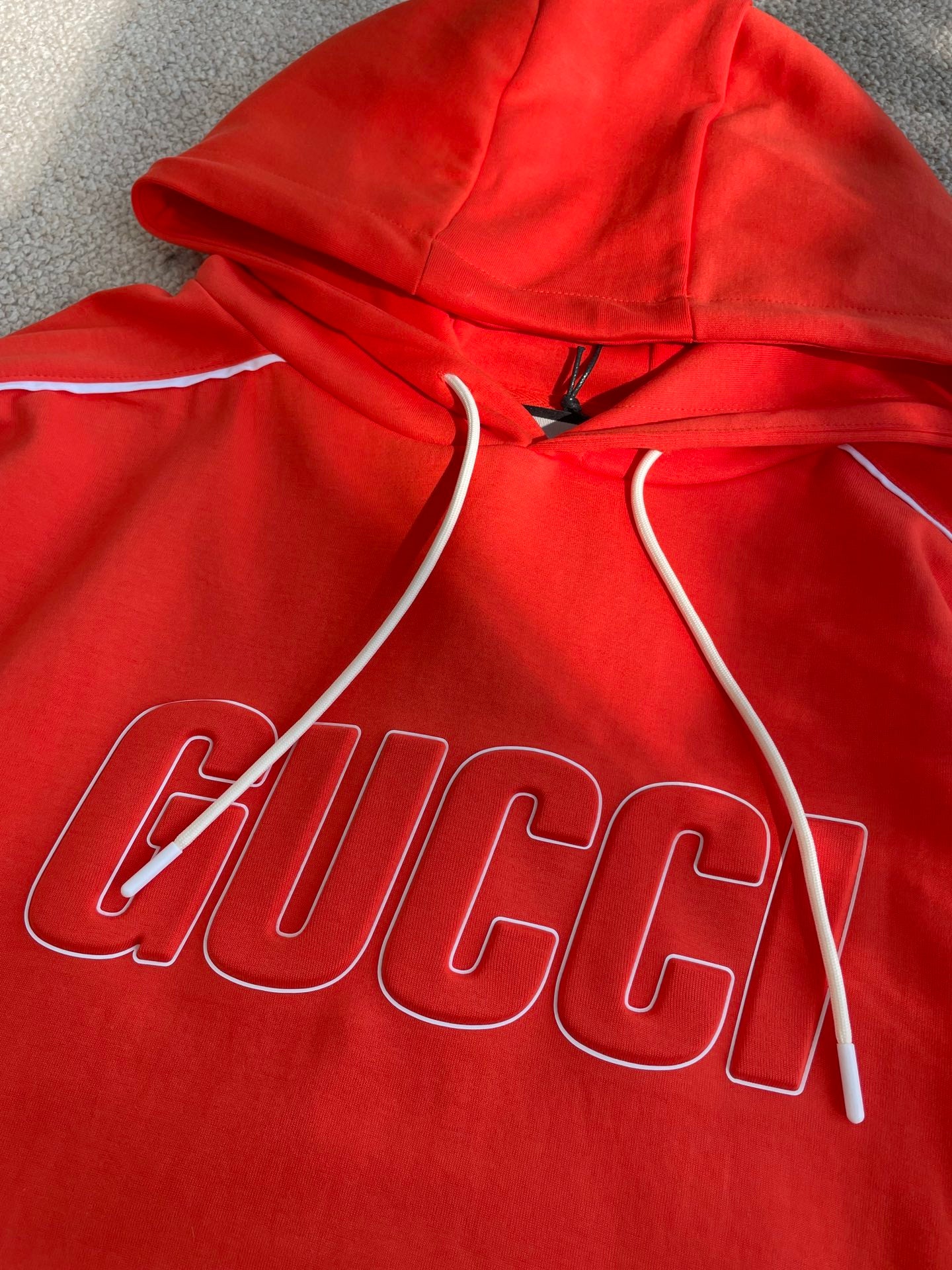 Gucci Wholesale red Cotton Hoodie Mid Weight Brushed Inside Fleece Contrasting Colour Piping Round Neck Long Sleeves Mens Sweatshirt