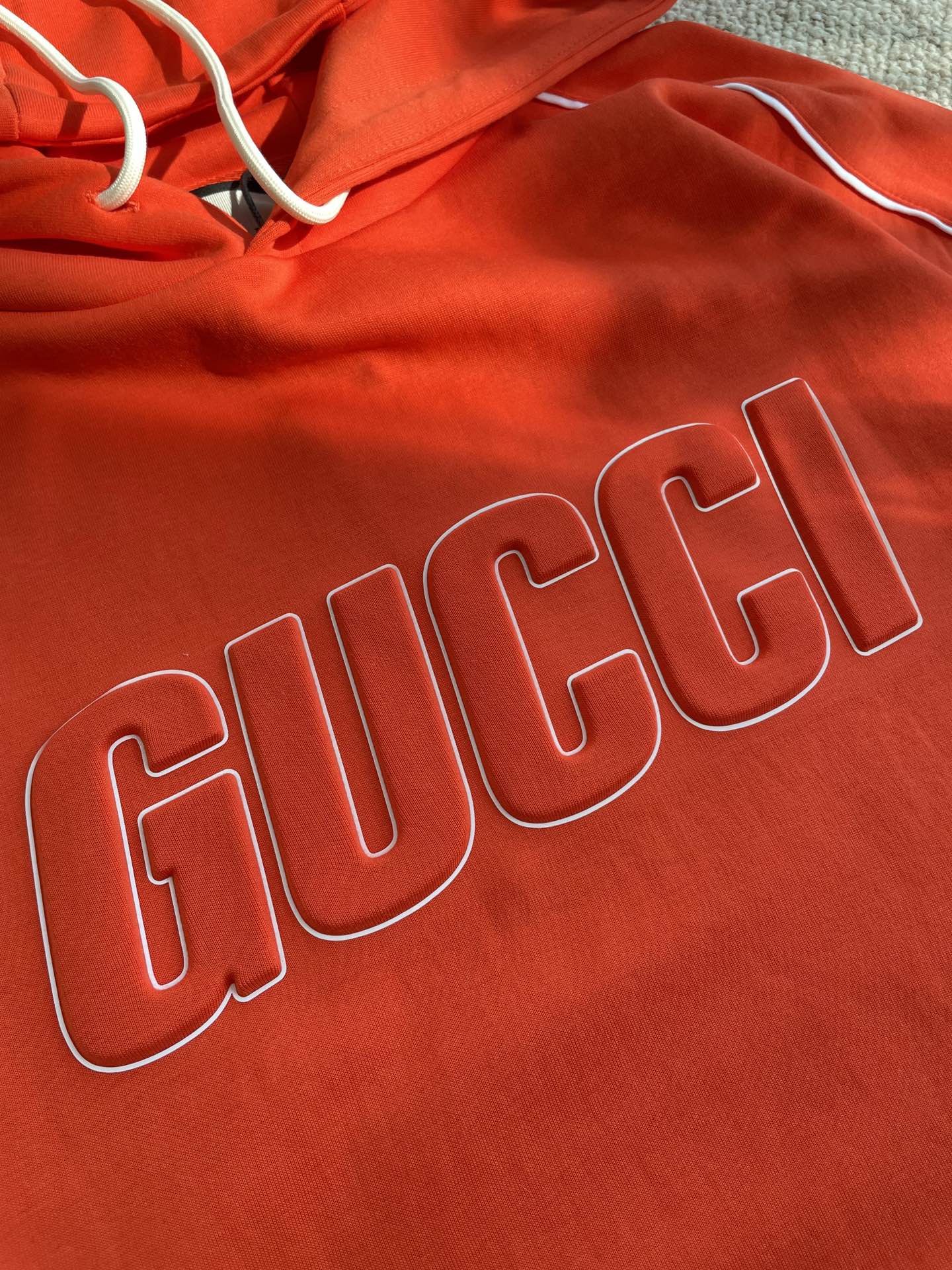 Gucci Wholesale red Cotton Hoodie Mid Weight Brushed Inside Fleece Contrasting Colour Piping Round Neck Long Sleeves Mens Sweatshirt