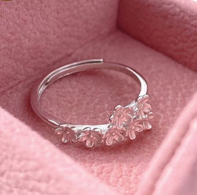 Minimalist 925 Sterling Silver Artificial Zircon Flower Small Gravel Embellished Design Rings Fast Shipping