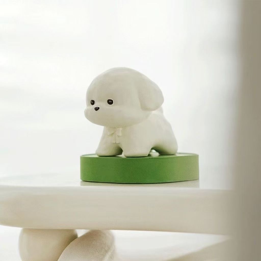 Factory direct cute cure exquisite resin animal small ornaments pieces desktop office bedroom decompression decoration