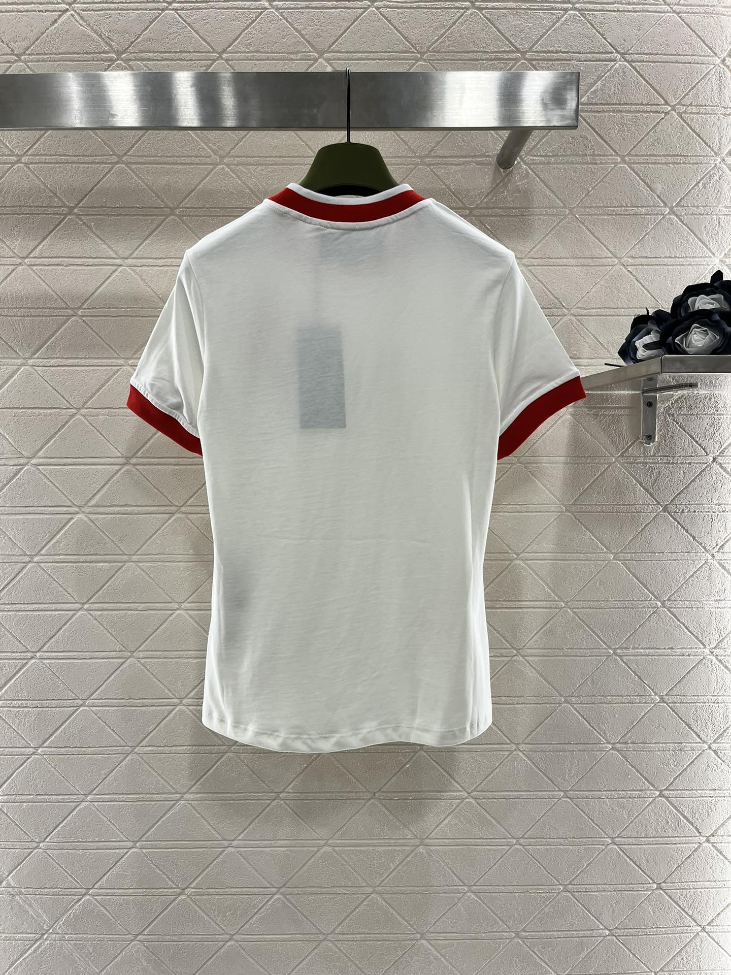 [Gucci] Embroidered Contrast Color Short Sleeve Genuine Open Mold Supports code changes within ten days with no refunds